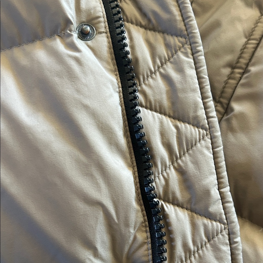 Gray Hooded Puffer Coat super warm! - Picture 7 of 9